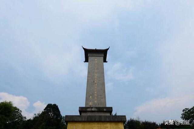 夏曦的资料，夏曦百度百科（曾给湘鄂西红军造成重大损失的红二军团政委夏曦）