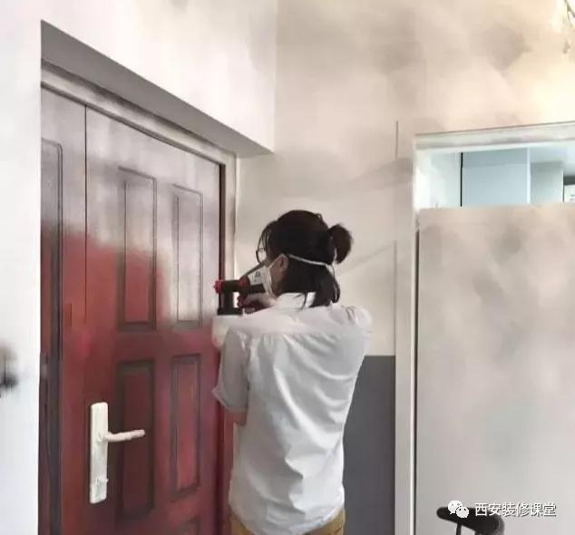 猪肝色是什么颜色，正常猪肝的颜色的图片（中式防盗门，永恒的猪肝色）