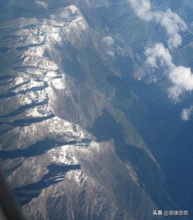 世界屋脊是哪里，世界屋脊是哪（青藏高原和帕米尔高原）