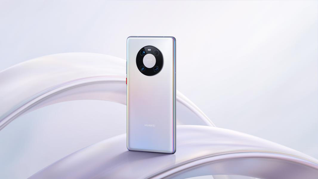 苹果手机和华为手机哪个好，华为手机和苹果相比哪个性价比高（华为和苹果有什么差距）