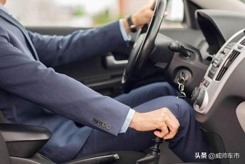 開車急轉彎技巧（開車走急轉彎技巧）