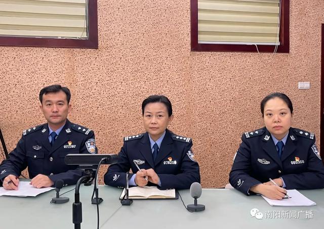 如何分户口出来，离婚后户口迁出后怎么分户（分户政策、户口改名流程及办理）
