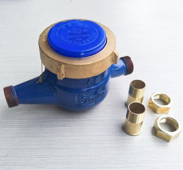 水表有万位数的吗，水表的读数怎么看（抄表员说正常，原来有猫腻）