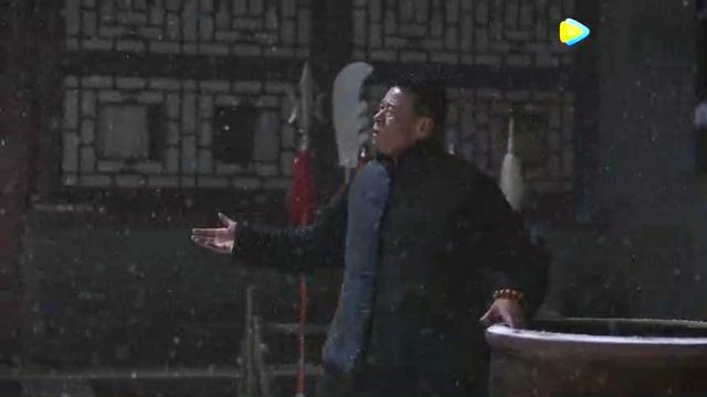 新世界里小红袄是谁，新世界里小红袄是谁演的（《新世界》中“小红袄”原来是他）