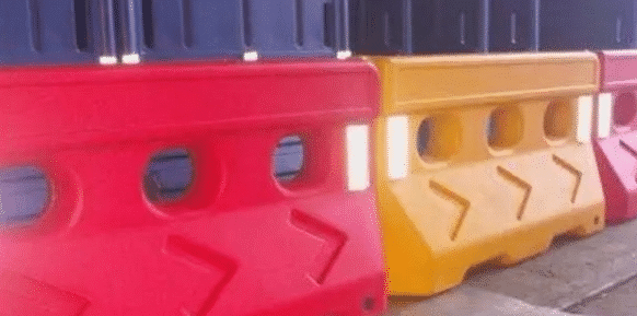 水马是什么东西，水马是什么样子的（为什么可以导致虎门大桥晃动）