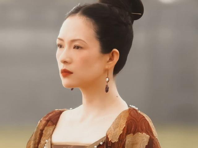 童瑶章子怡傻傻分不清，5位“撞脸”的娱乐圈女明星