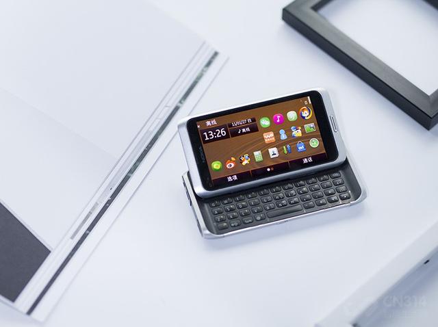 诺基亚全键盘触屏，全键盘的诺基亚手机有哪些型号（“硬核”全键盘诺基亚E系列来打脸了）