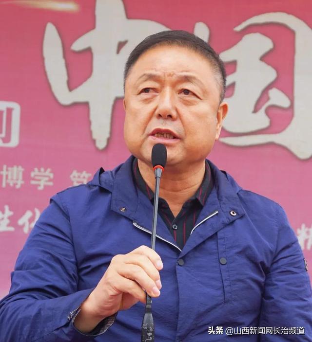 田径运动会通讯稿，田径运动会通讯稿一一跳高（不人生——记长治五中2021年秋季田径运动会）