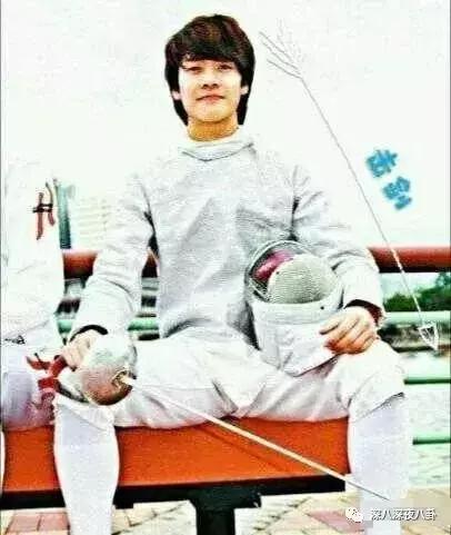 王嘉尔嘎嘎的名字怎么来的,王嘉尔的外号嘎嘎怎么来的(王嘉尔被大家熟知是他回国后参加的综艺) 王嘉尔嘎嘎的名字怎么来的,王嘉尔的外号嘎嘎怎么来的(王嘉尔被大家熟知是他回国后参加的综艺)