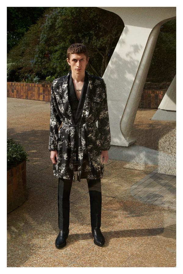 纪梵希男装怎么样，用叛逆、男孩、绅士和情人打造情怀单品