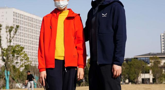 沙里瓦是什么意思，沙乌沙里瓦是什么意思（新年用红蓝新衣组CP-沙乐华男女羽绒服）