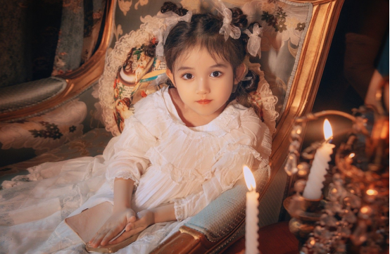 小琉璃是谁演的，琉璃小时候是谁演的（周冬雨驾驭不了“仙界美人”就算了）