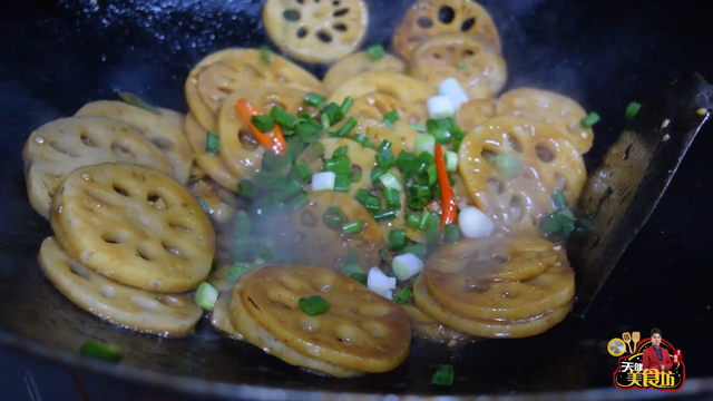 清炒藕片的做法，清炒藕片做法（清炒莲藕最好吃的做法）