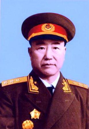 1955年我军首次授衔时65位军长和政委的军衔