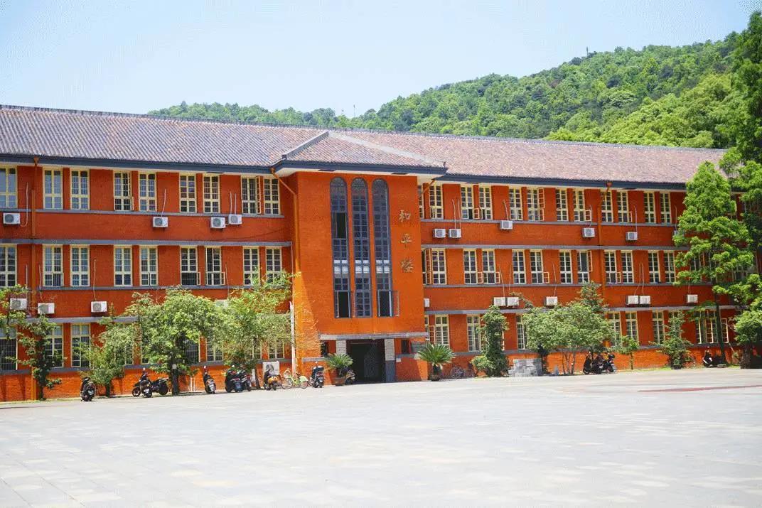 中南大学图书馆（曝光）