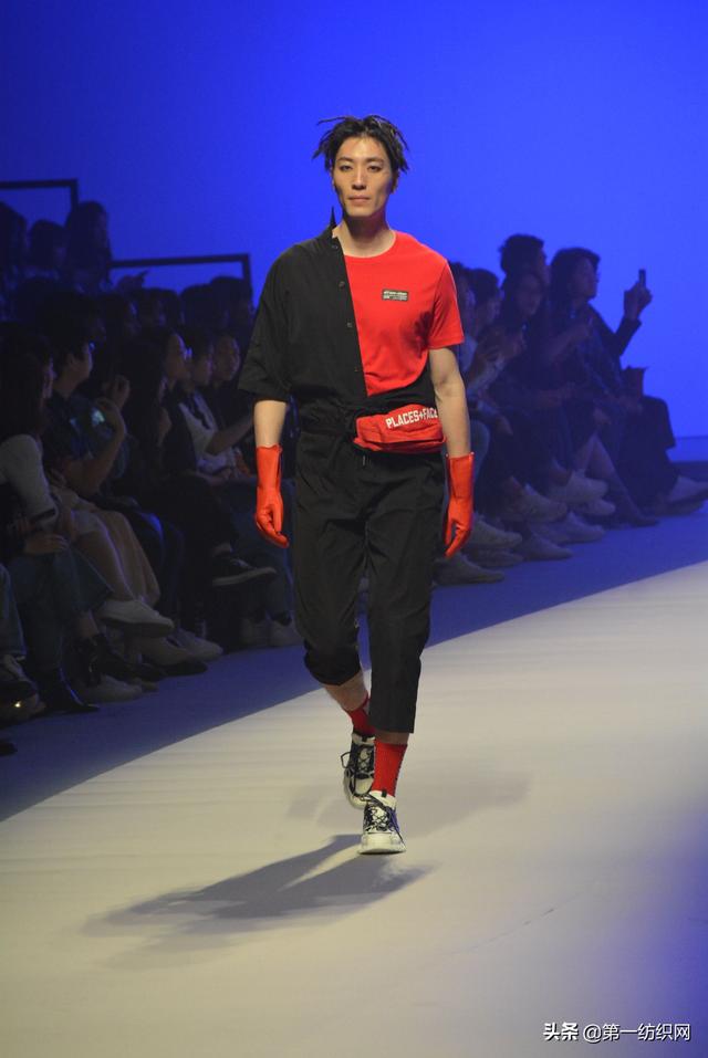 a21是以纯吗，a21 以纯（以纯线上品牌A21登陆春季广东时装周）