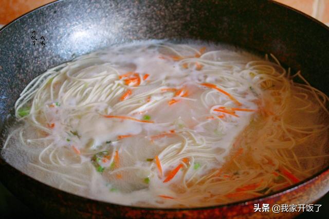 炝锅面怎么做才好吃，如何做好炝锅面（这才是炝锅面的正确做法）