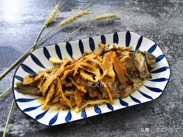 干竹笋怎样泡发好，干竹笋怎样泡发好吃又脆（简单两步就搞定）