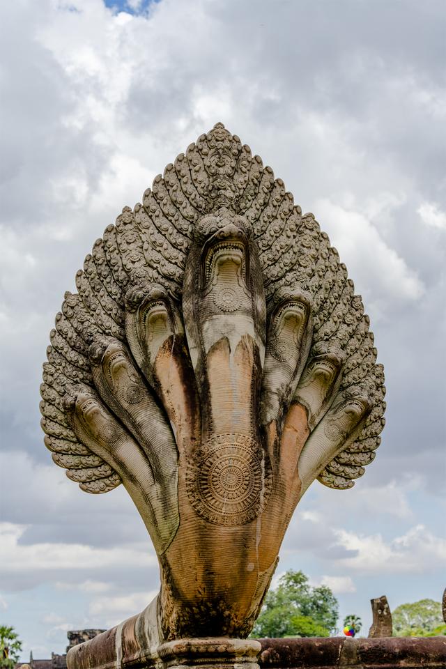 海浪花帽子编织视频，海浪花帽子编织方法详细教程（柬埔寨王宫的守护神是七头那伽）