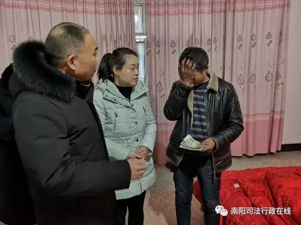 郭燕个人资料图片，郭艳个人资料（飞翔在基层司法行政战线上的燕子）