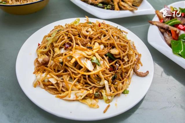 河南老式炒面的制作方法，河南老式炒面做法视频（别问了，襄阳真的没什么好吃的）