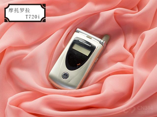 尴组词尴的组词尴字怎么组词,尴尬的尬怎么组词(摩托罗拉t系列回顾)