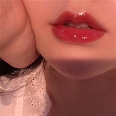 红唇、很性感，微信头像，红唇、很性感（性感撩人的女生嘴唇头像）