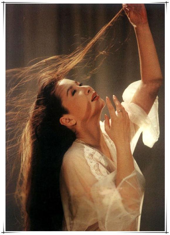 蔡明老师年轻时，蔡明年轻时的老照片