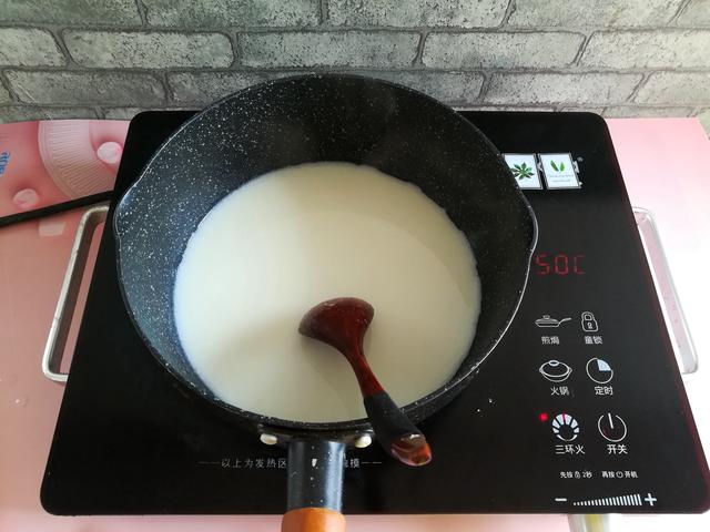 纯牛奶可以做什么简单的美食，用纯牛奶做的美食有哪些（白凉粉别只会做冷饮）