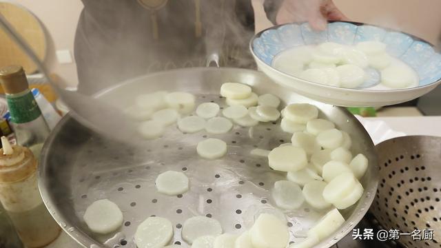 怎样蒸美味的山药肉丸子，山药肉圆子怎么做 丸子（山药又出新吃法）