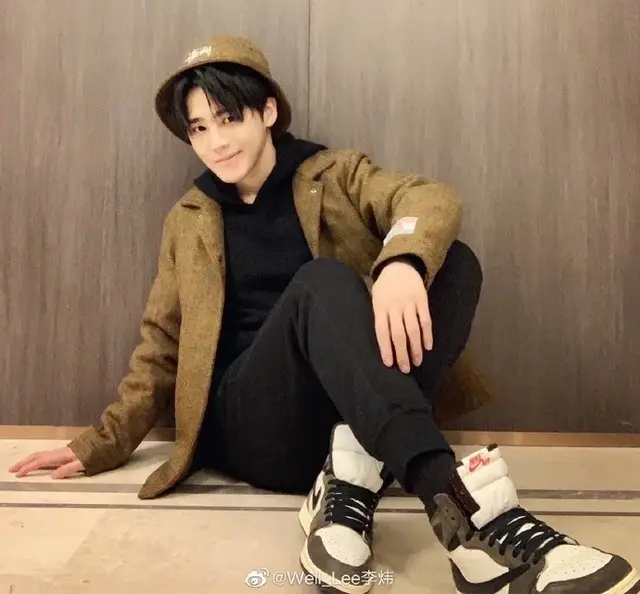 大保健什么意思，大保健是什么意思（看下苏醒这位“十八线男星”这几年过得有多精彩）