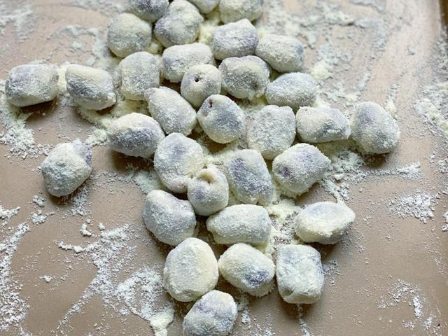 怎么用吸管做裱花嘴，自制裱花嘴的方法窍门（自己在家也能做奶枣）