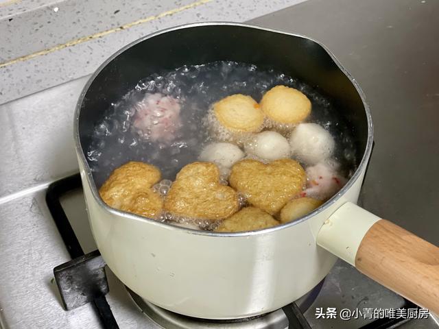 火锅丸子煮多久才熟，冰冻的火锅丸子煮多久（火锅丸子不止可以涮）
