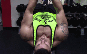 胸肌怎么练最快出轮廓，胸肌怎么练最快出轮廓纹（这篇文章告诉你怎么做）