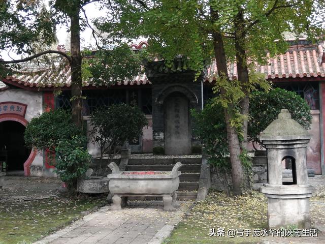 蔡伦墓张骞墓均位于哪里，武侯墓蔡伦墓张骞墓均位于什么地方（我游览陕甘100处古迹）