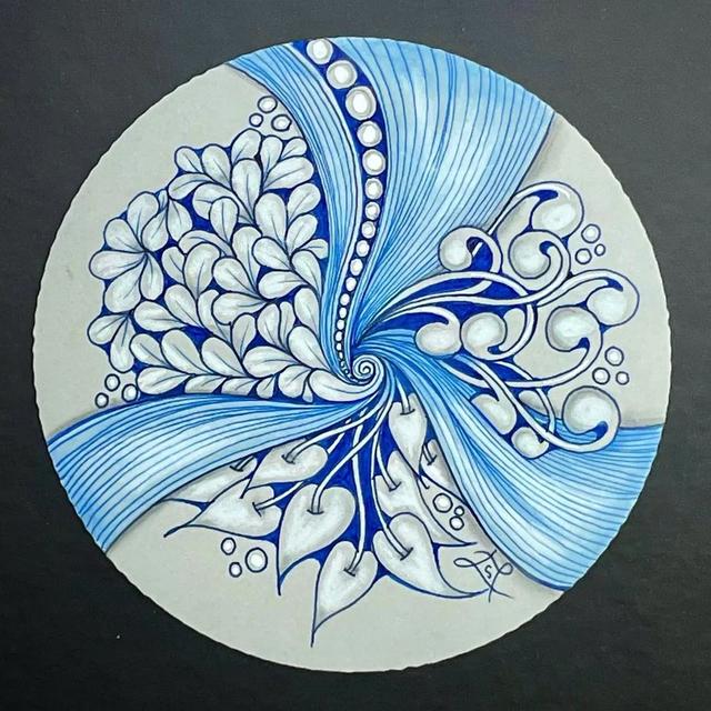 用圆规画出的精美图案，怎样用圆规画好看的图案（画出简单有创意的装饰禅绕画）