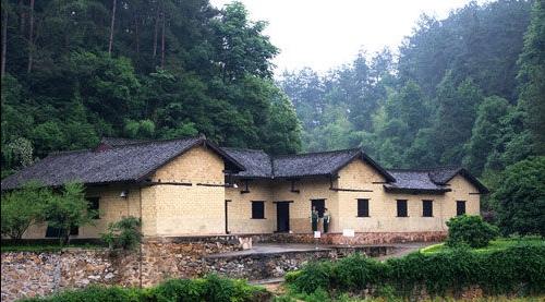 毛泽东故居风水，探究毛泽东故居风水真相（伟人的家乡：韶山）