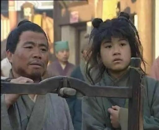 王婆卖瓜中的王婆是男的还是女的，<二十五>水浒传中的王婆