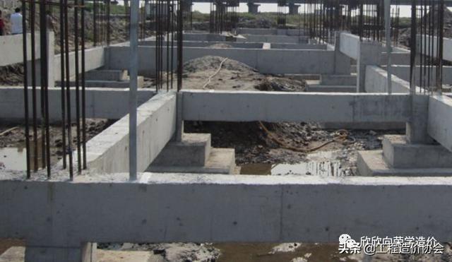 dkl是什么梁，dkl是什么梁2(3)300×500（基础联系梁是基础梁吗）