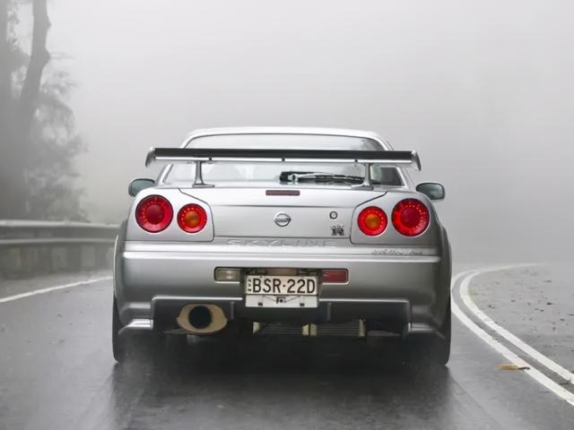 日产skyline，日产skyline在国内叫什么（日产Skyline GT-R）