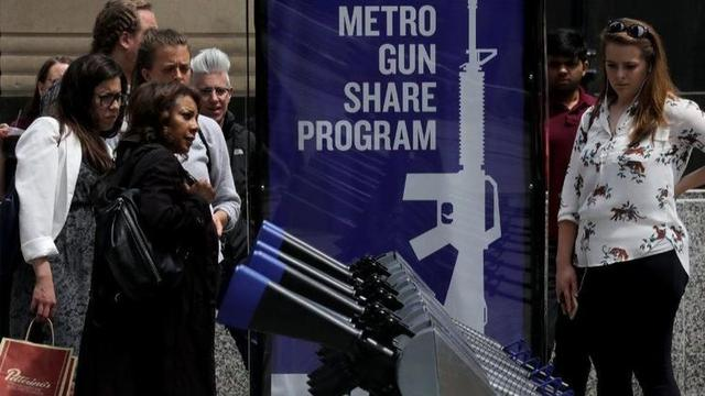 南极发现8亿年前女孩,南极发现8亿年前女孩真的假的(年度沙雕谣言合集