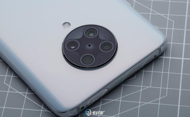 香炸了！红米Redmi K30至尊纪念版体验评测