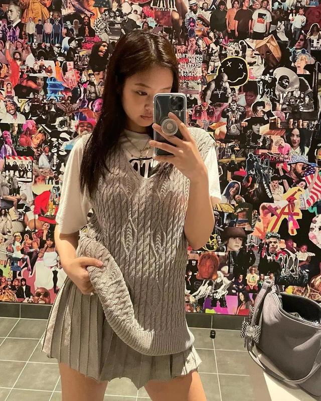 穿裙子是不是一定要穿安全裤,穿裙子要不要穿安全裤(裙子里面别穿“安全裤”了) 穿裙子是不是一定要穿安全裤,穿裙子要不要穿安全裤(裙子里面别穿“安全裤”了)