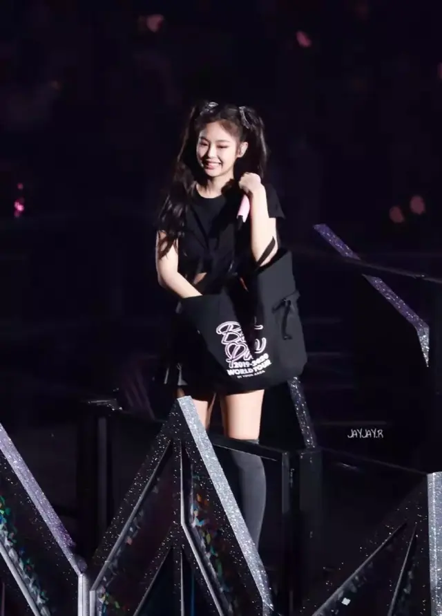 女团成员开场介绍，宝藏女团的魅力尽头在哪里