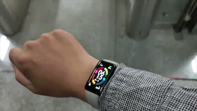 荣耀手环5和5i区别，荣耀手环5i和荣耀手环5哪个好（荣耀手环6详细评测）