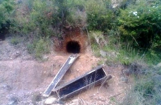 盗墓口诀是什么，盗墓笔记盗墓的口诀（他们定眼一看就知哪里有大墓）