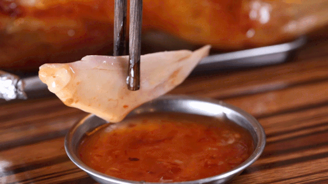 请问深圳哪里有非常好吃的烧鸡，深圳哪里的鸡煲好吃（2个月连开3家店）