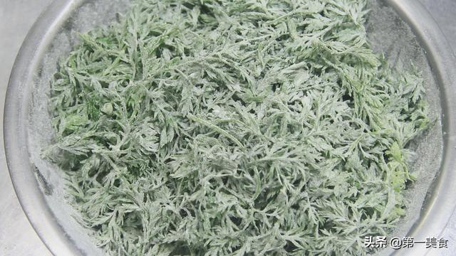 萝卜缨子做法大全，胡萝卜缨丢掉可惜了