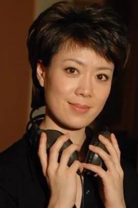 女孩适合学什么技术，女孩子学个什么技术好（央视美女主持人：文静）