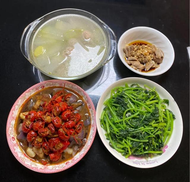 简单夏天晚餐食谱大全，夏天炎热出汗多